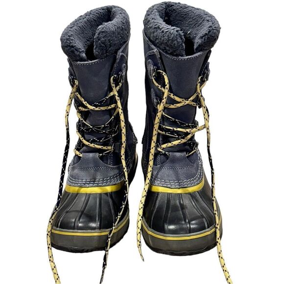 L.L. Bean Kids Gray Lace Up Fleece Lined Winter Snow Boots. Big Kids 6. - Picture 1 of 9